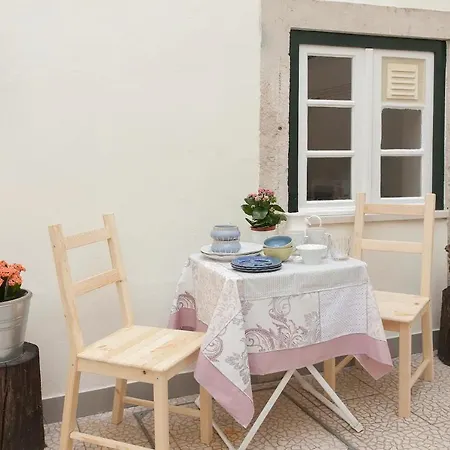 Alfama Charming Apartment, By Timecooler Lisboa