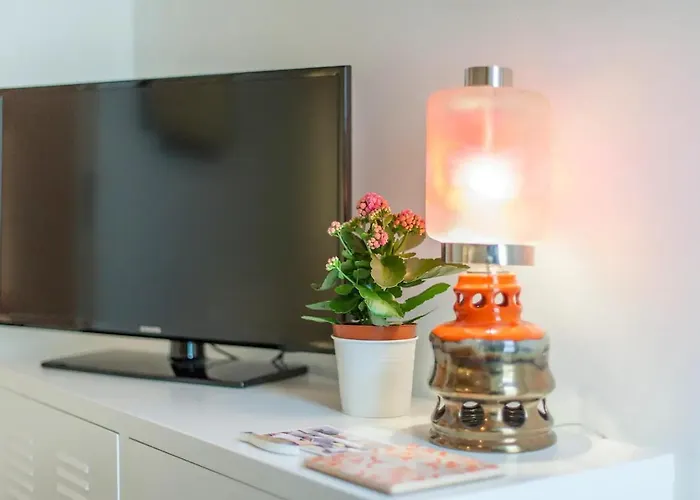 Alfama Charming Apartment, By Timecooler *